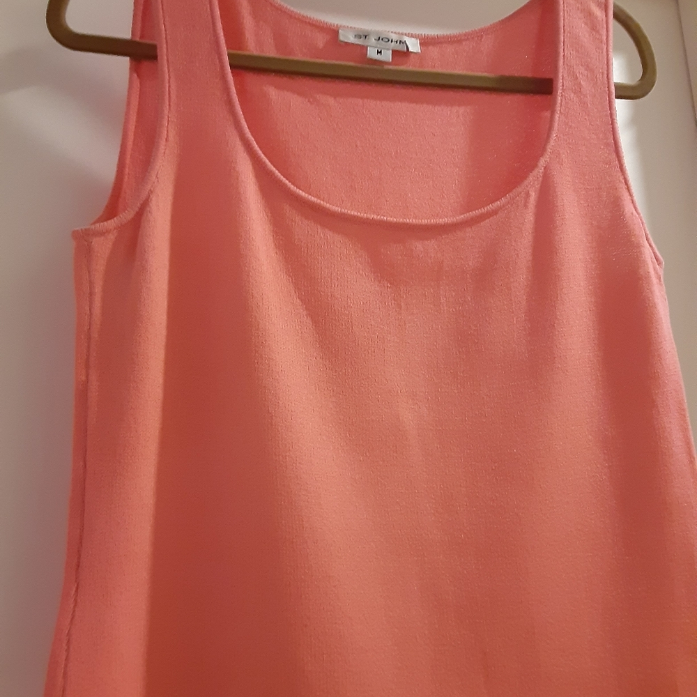 ST JOHN Tank top in Peach Size M